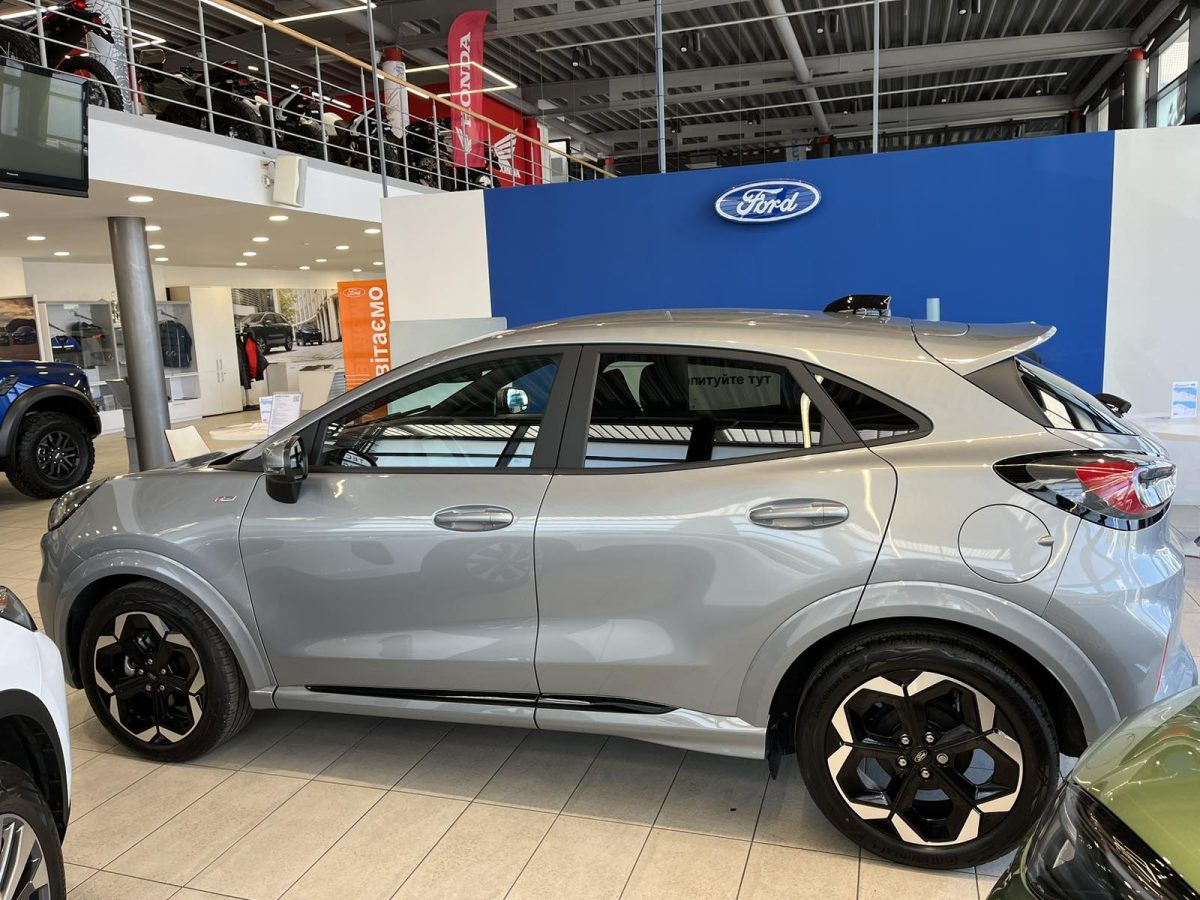Ford Puma 1.0 MHEV ST-Line
