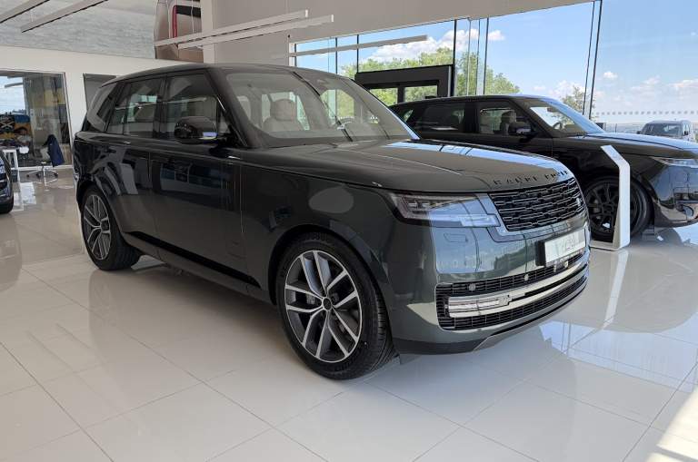 RANGE ROVER
