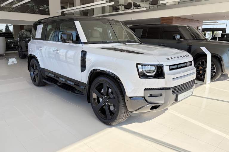 DEFENDER