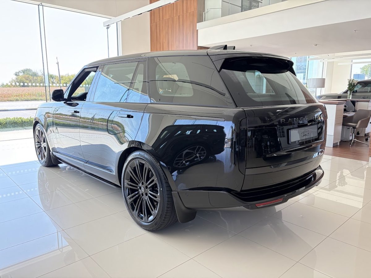 RANGE ROVER