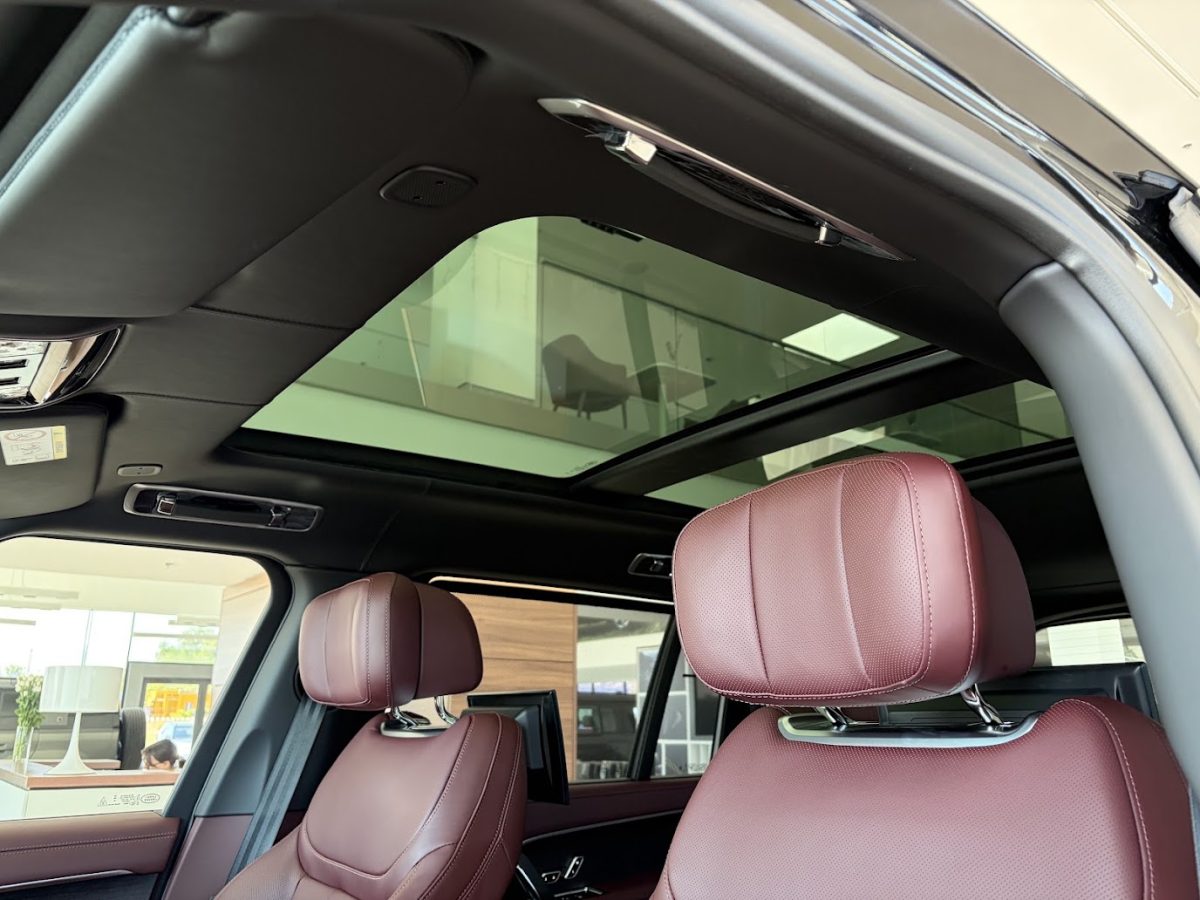 RANGE ROVER