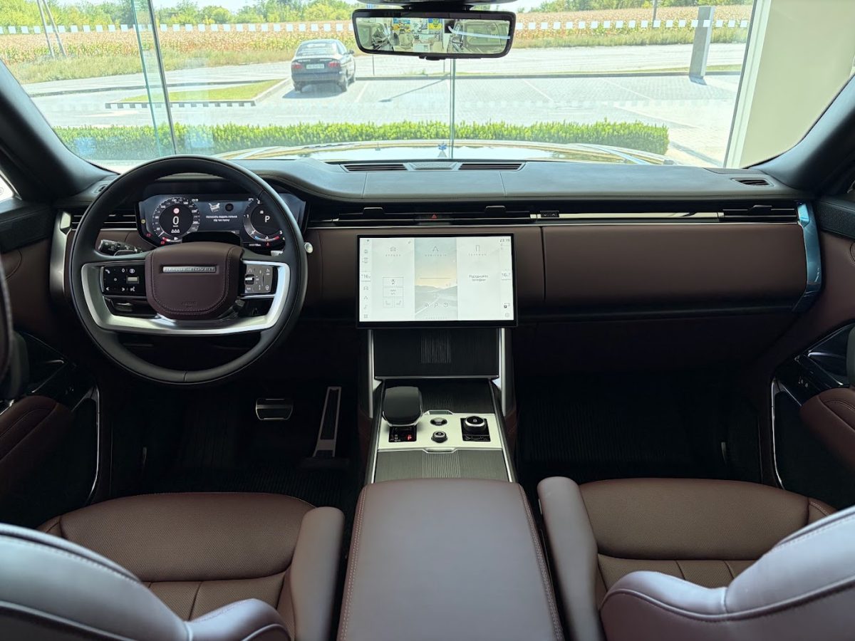 RANGE ROVER