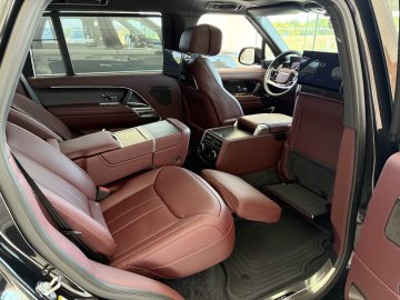 RANGE ROVER