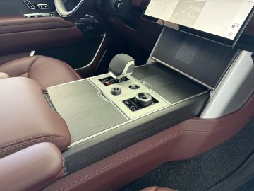 RANGE ROVER