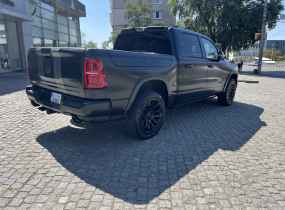 RAM 1500 Limited