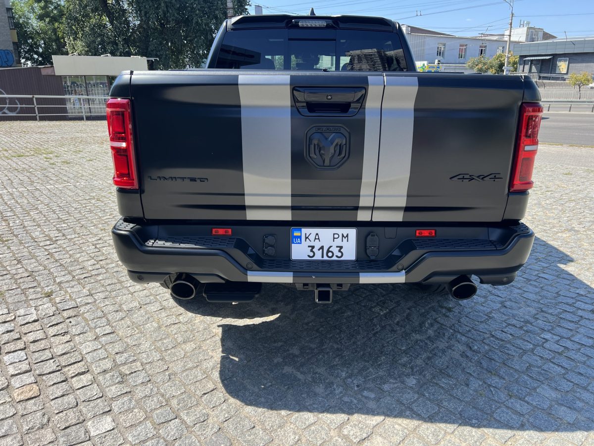 RAM 1500 Limited