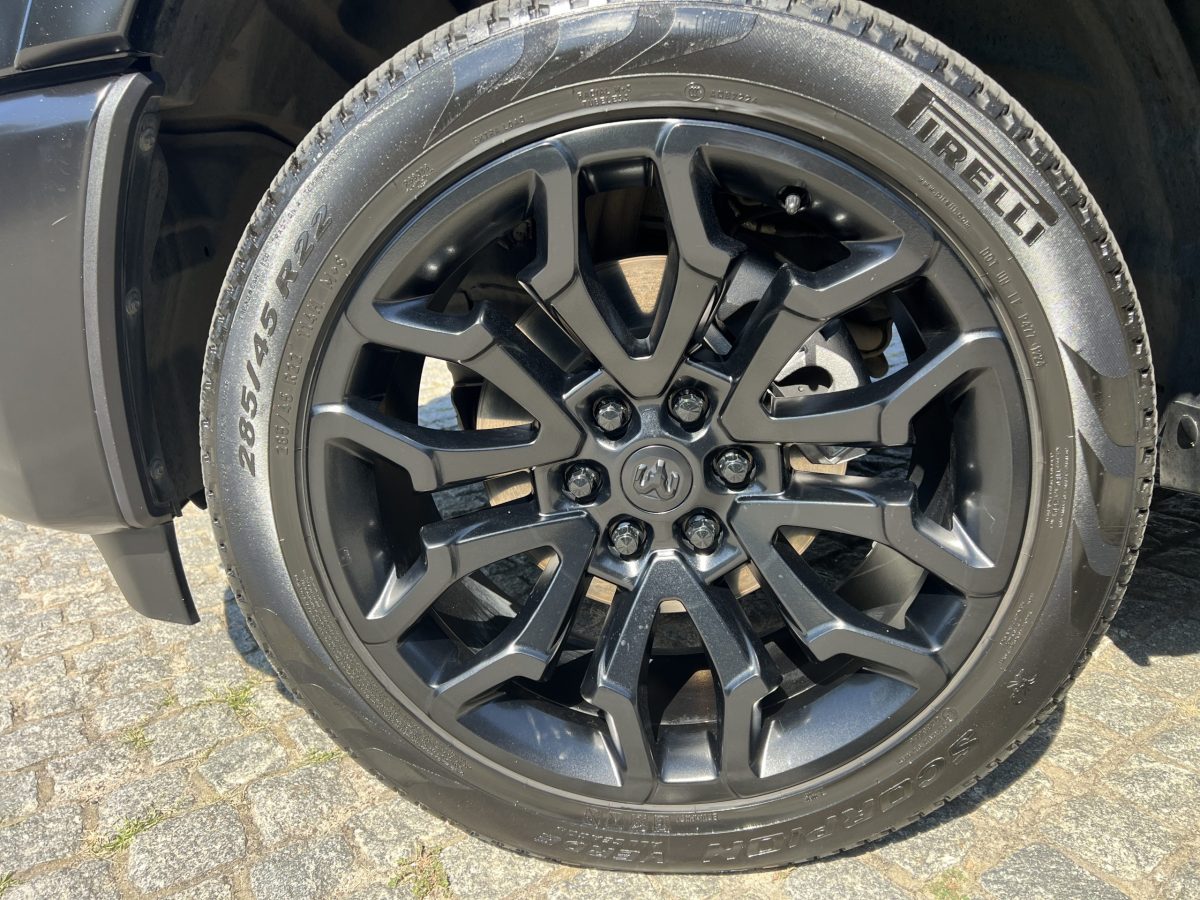 RAM 1500 Limited