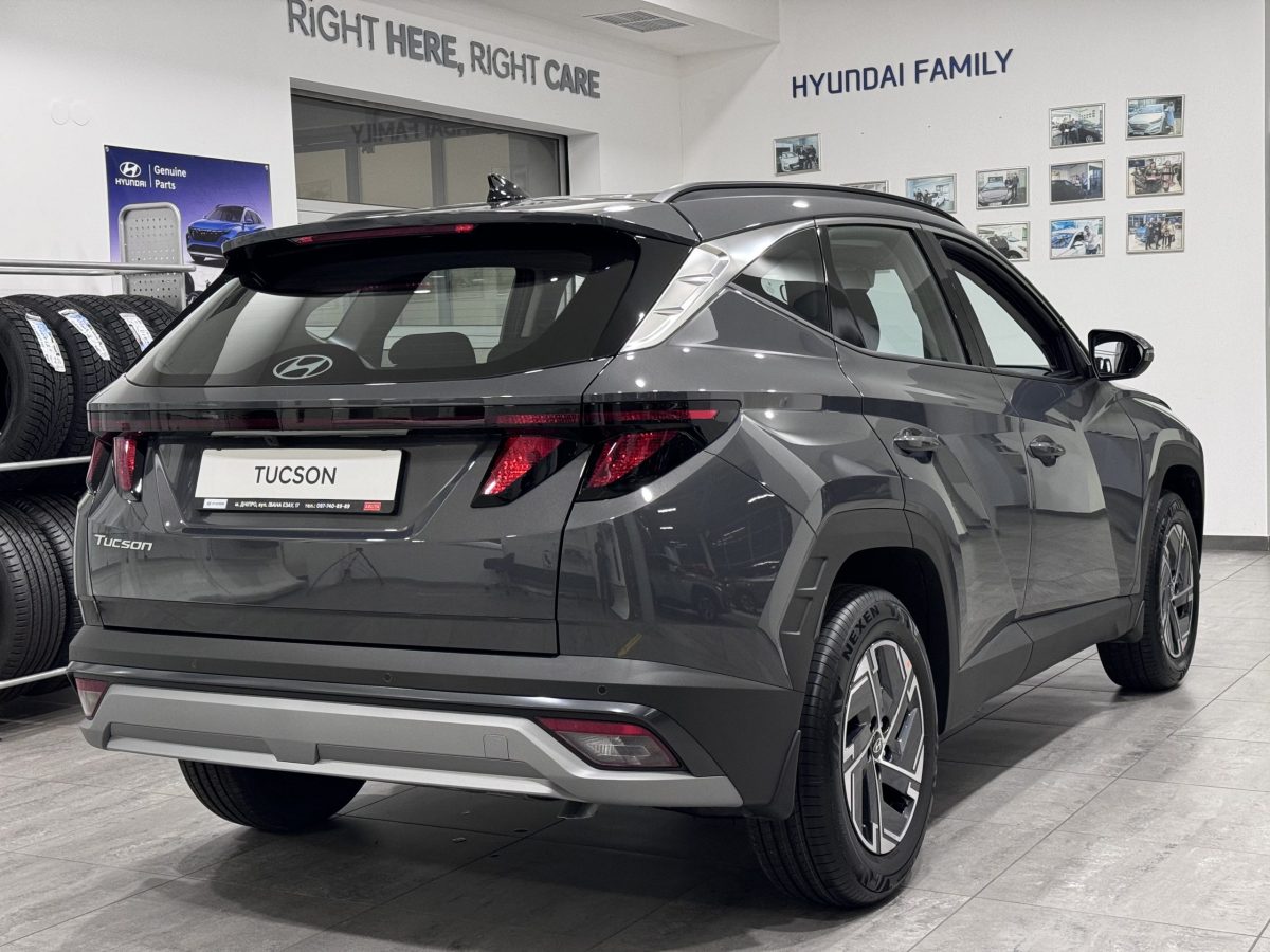 Hyundai Tucson NX4 PE 2.0 Express 2WD