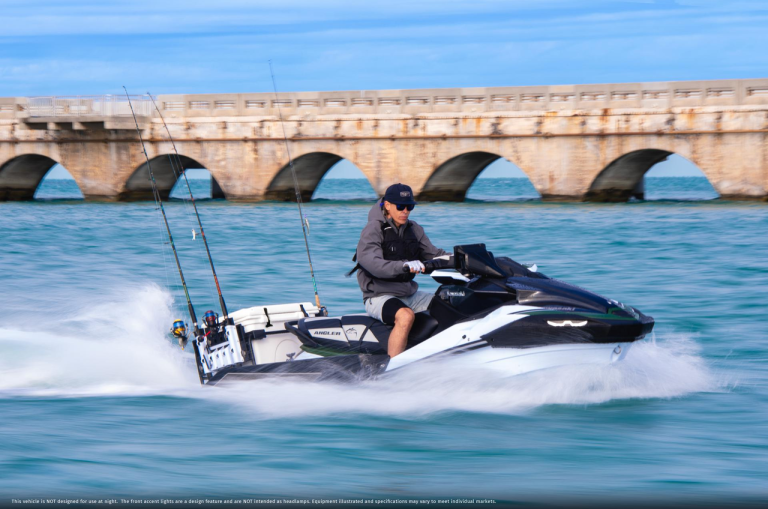 Kawasaki Ultra 160LX-S Angler