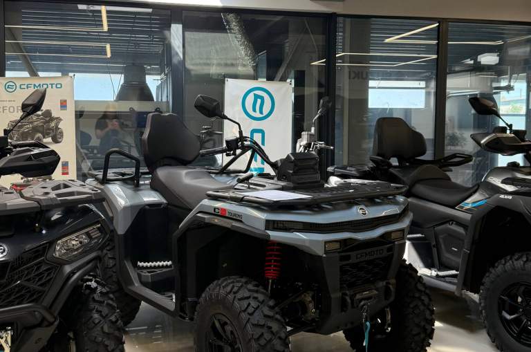 CFMOTO CFORCE C4 TOURING