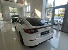 Honda Civic 2.0 Hybrid  (184 к.с.)