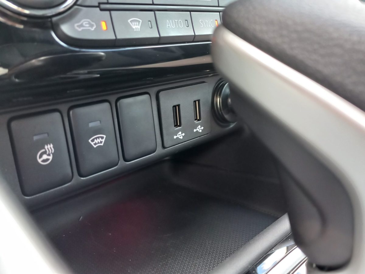 MITSUBISHI Eclipse Cross 1.5 CVT Ultimate