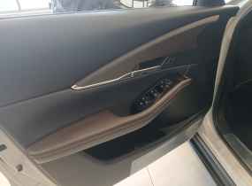 MAZDA CX-30 2.0 2wd Executive+