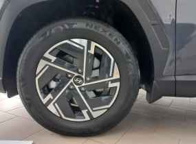 Hyundai Tucson NX4 PE 2.0 Express 2WD
