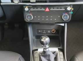 Hyundai Tucson NX4 PE 2.0 Express 2WD