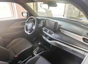 SUZUKI Swift 1.2L 2WD CVT GLX
