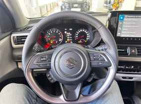 SUZUKI Swift 1.2L 2WD CVT GLX