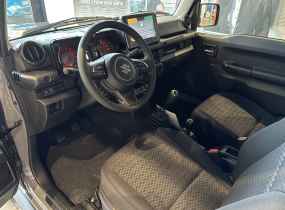 Suzuki Jimny 1.5 MT