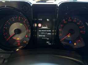Suzuki Jimny 1.5 MT