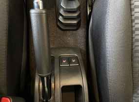 Suzuki Jimny 1.5 MT