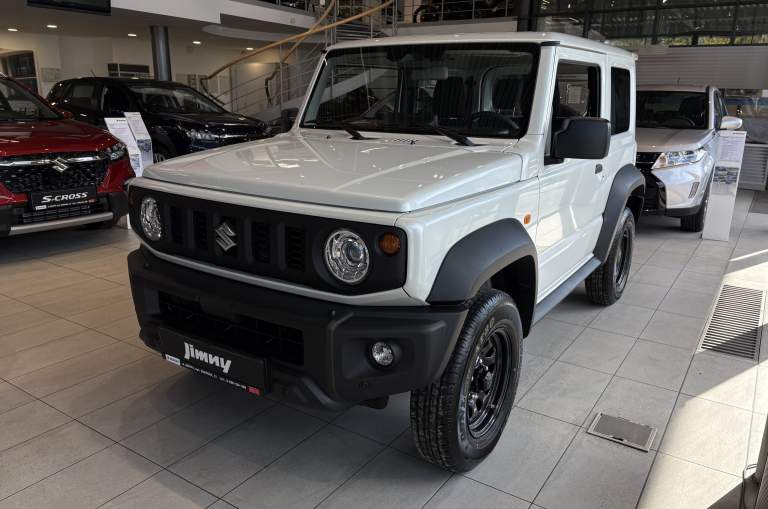 Suzuki Jimny 1.5 MT