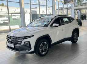 Hyundai Tucson NX4 PE 2.0 Express 2WD 6AT