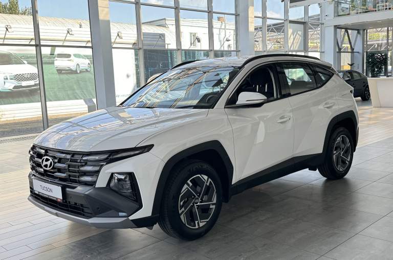 Hyundai Tucson NX4 PE 2.0 Express 2WD 6AT