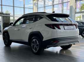 Hyundai Tucson NX4 PE 2.0 Express 2WD 6AT