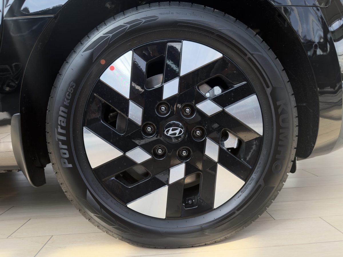 HYUNDAI Staria US4 PE 2.2 CRDi 7-Top 2SR 8AT 4WD