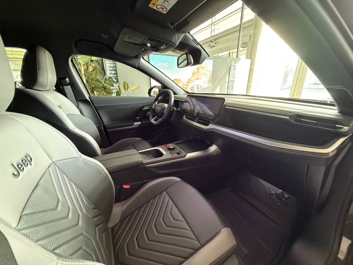 JEEP New Compass 1,2e-Hybrid Summit