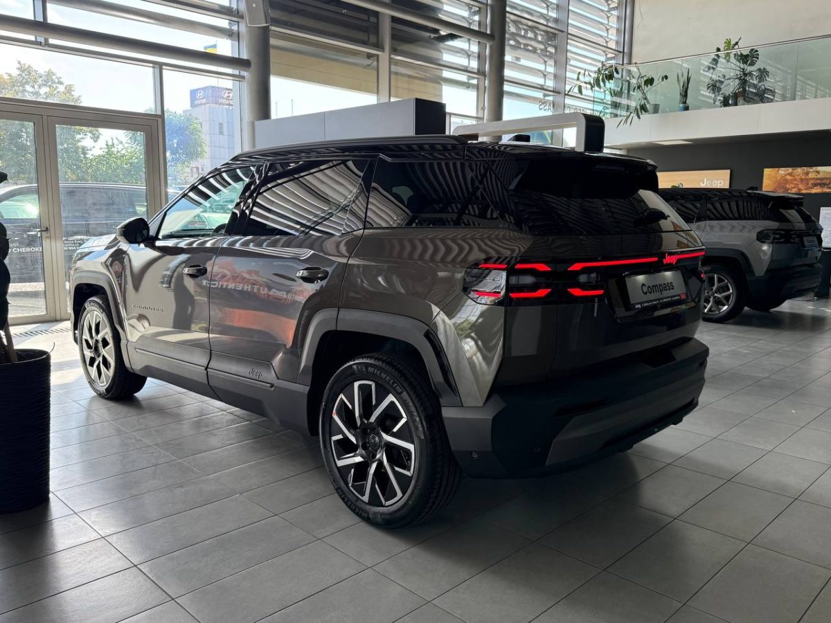 JEEP New Compass 1,2e-Hybrid Summit