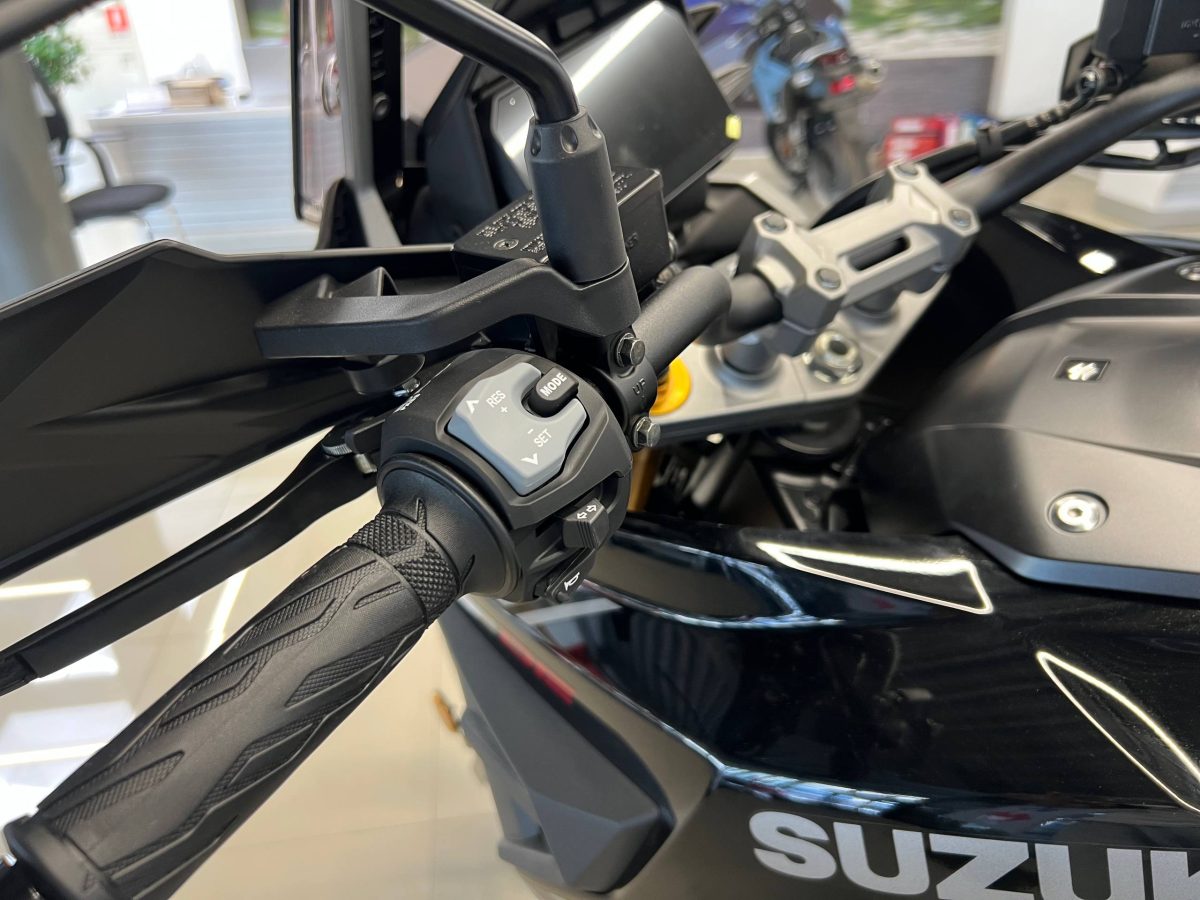 SUZUKI V-STROM 1050 DE