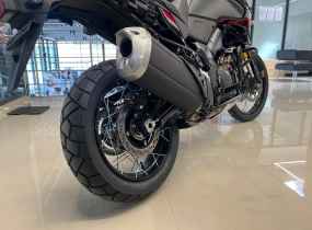 SUZUKI V-STROM 1050 DE