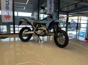 SUZUKI DR-Z4SM