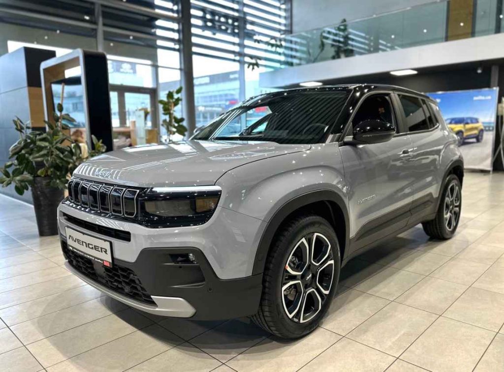 Jeep Центр Аеліта — ваш офіційний дилер Jeep у Дніпрі з широким модельним рядом автомобів.