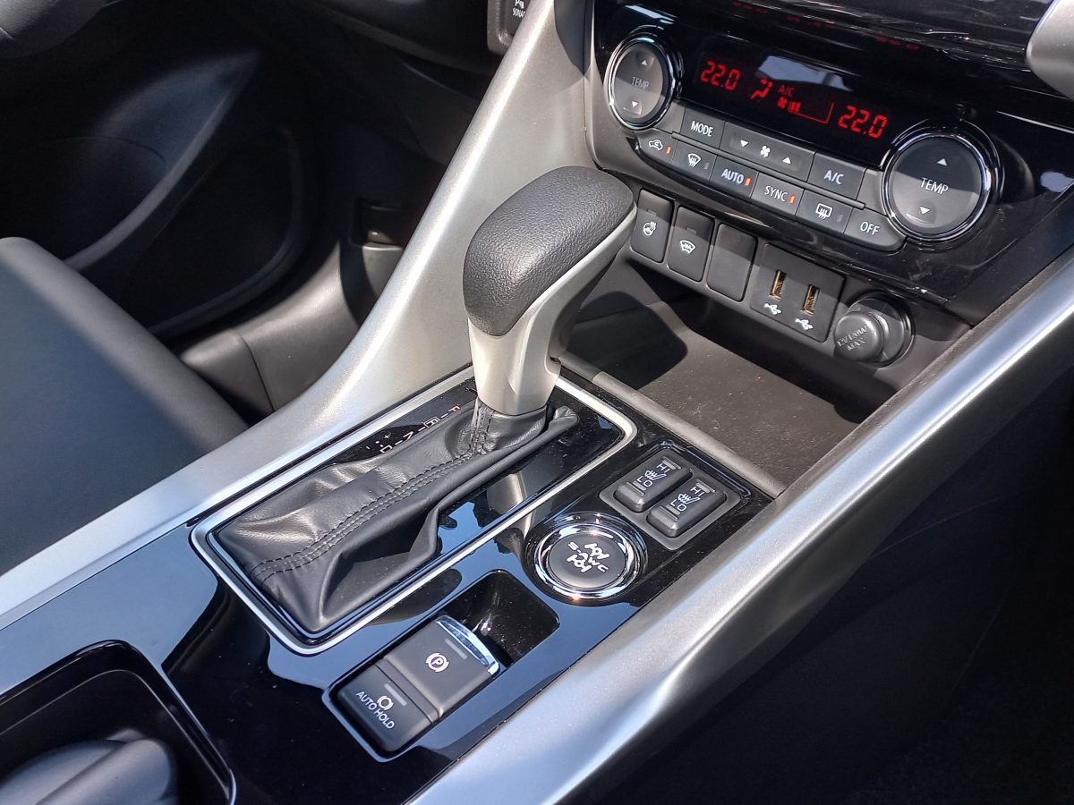MITSUBISHI Eclipse Cross 1.5 CVT Ultimate