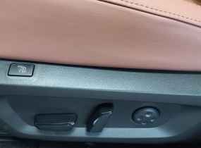 MITSUBISHI Outlander 2.5 CVT Ultimate Plus
