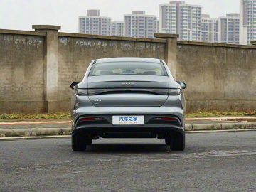 BYD SEAL 05 DM-I 55KM LUXURY EDITION