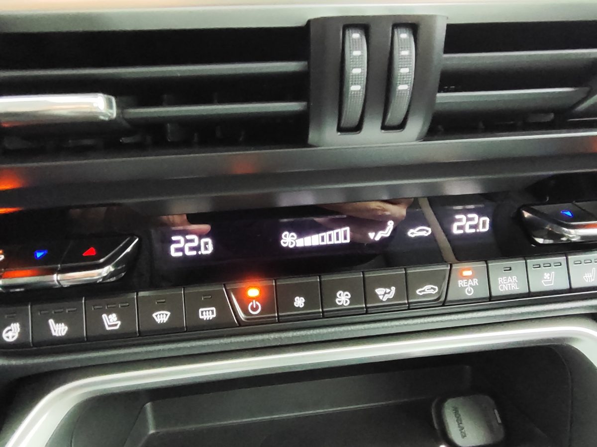 MAZDA CX-90 3.3 TURBO 4wd Premium-Line