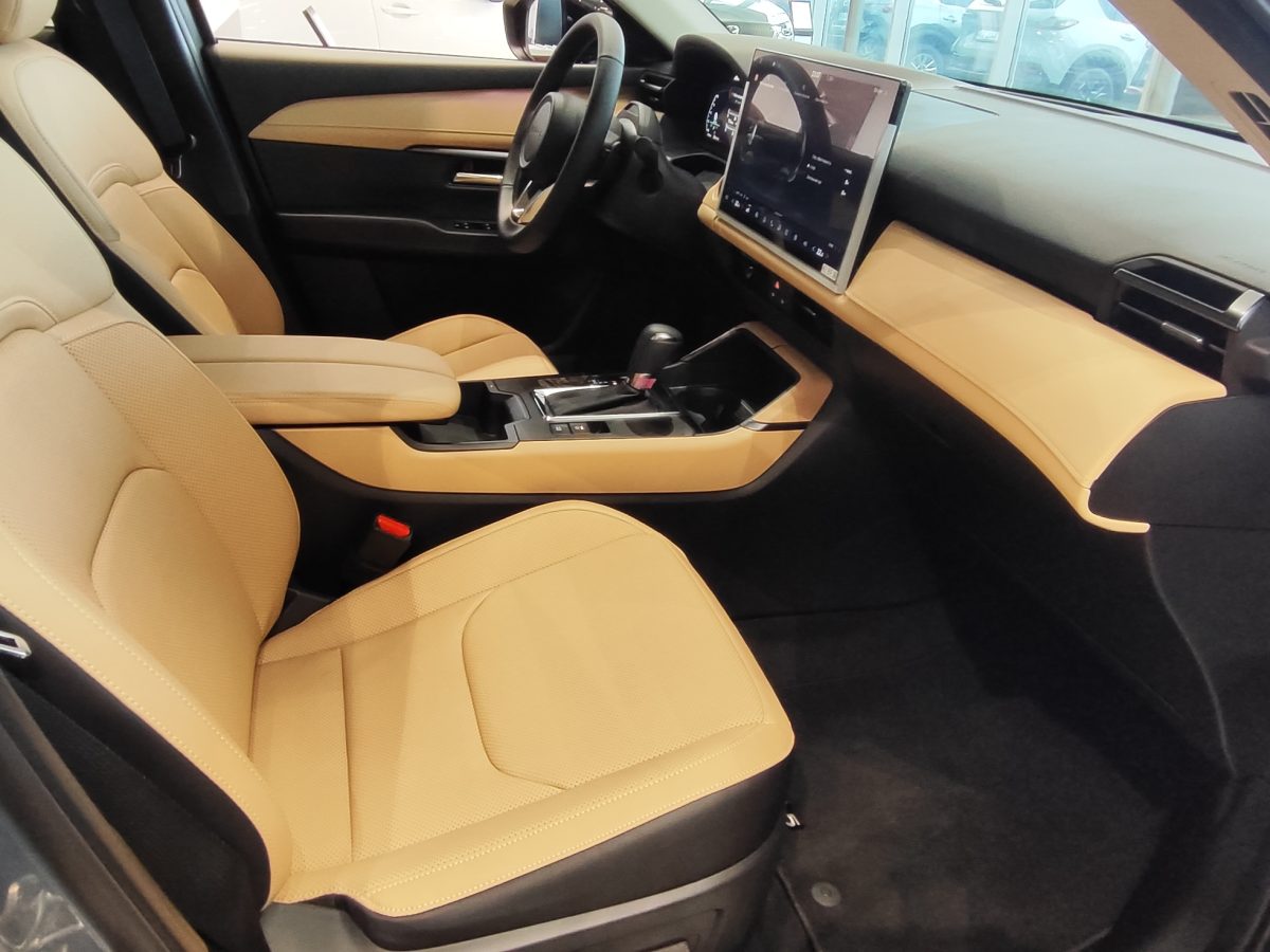 MAZDA CX-5 2.5L 6AT 4WD Homura Tan