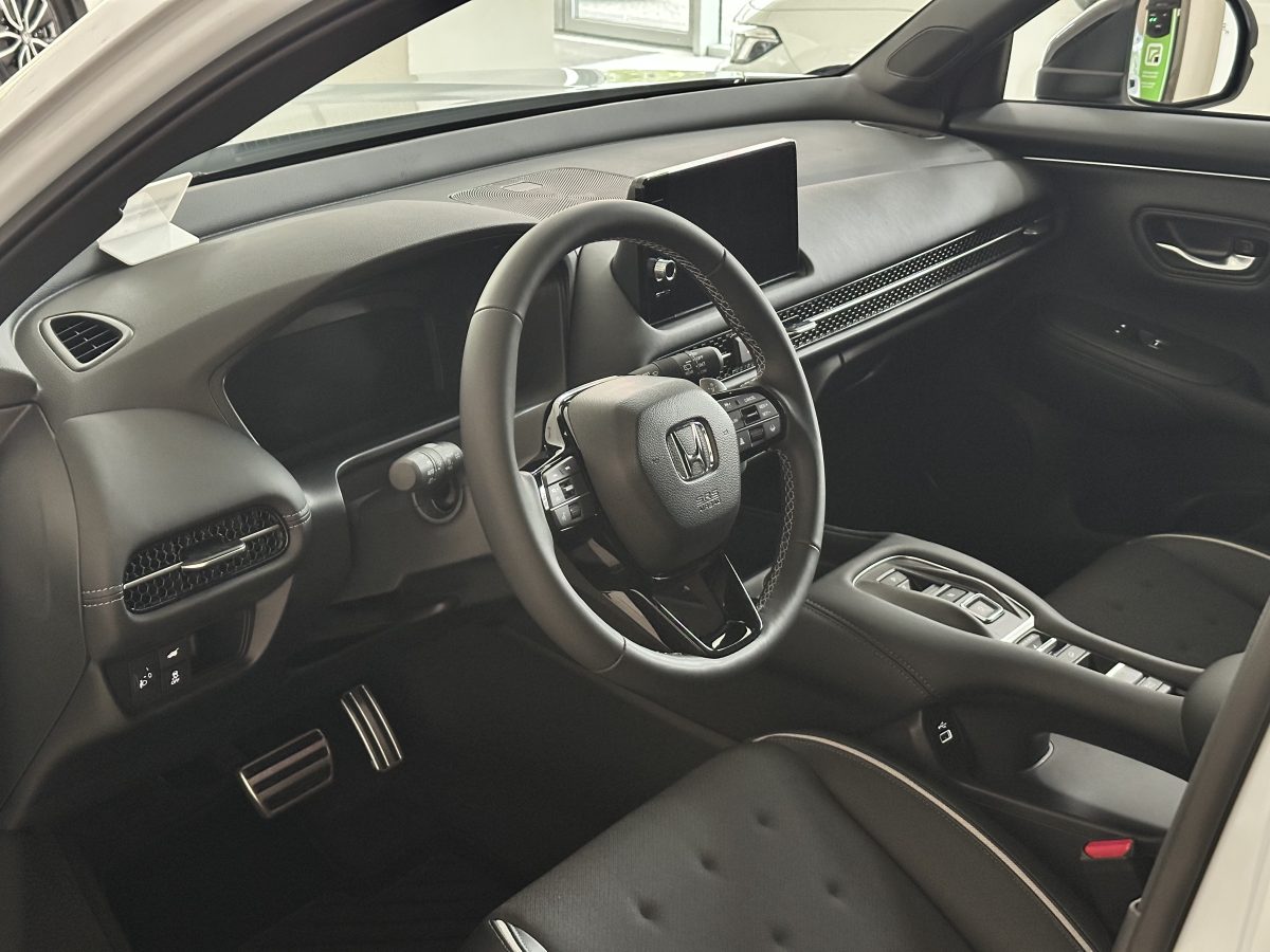 HONDA ZR-V e:HEV