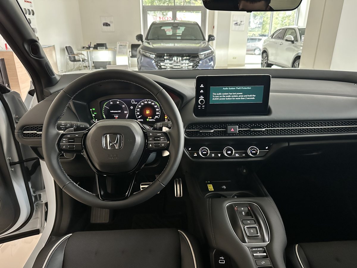 HONDA ZR-V e:HEV
