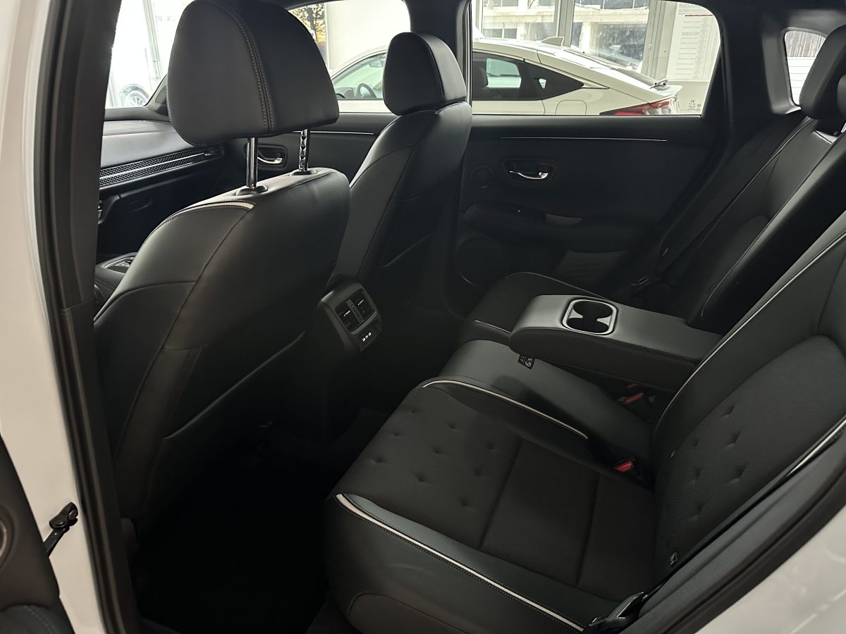 HONDA ZR-V e:HEV