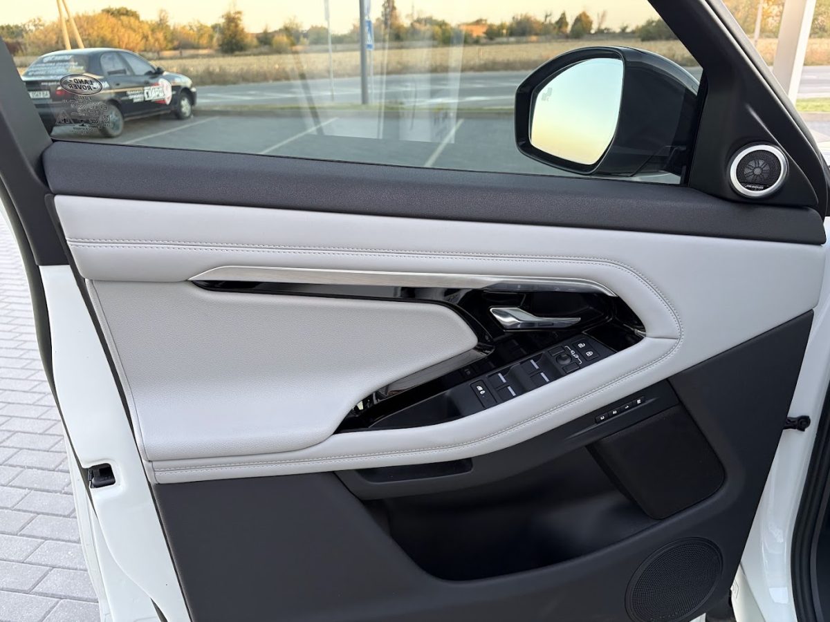 RANGE ROVER EVOQUE