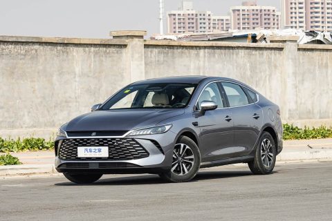 BYD Qin PLUS DM-i Intelligent Driving Edition 55KM Leading Type