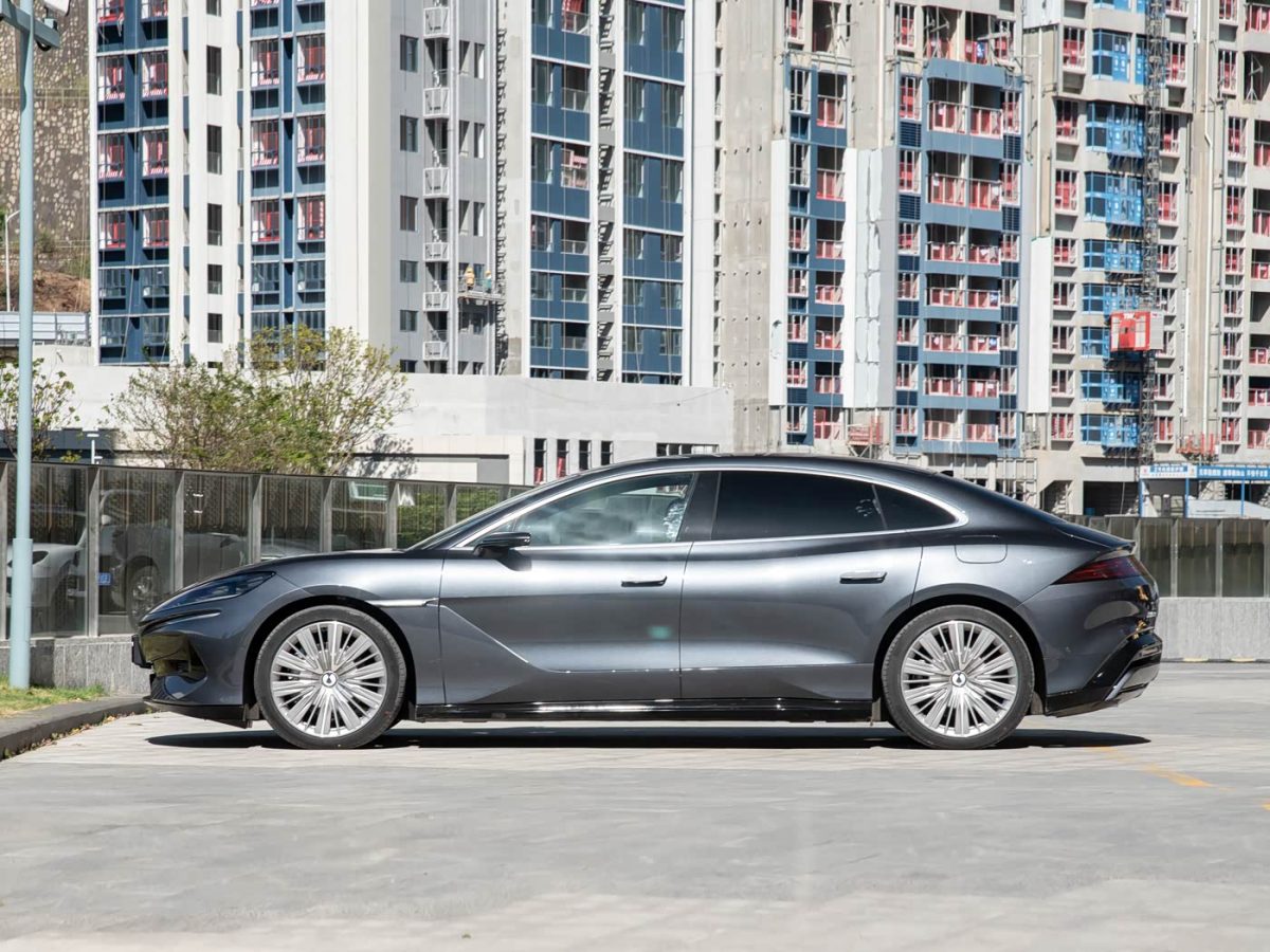 Denza Z9GT DM