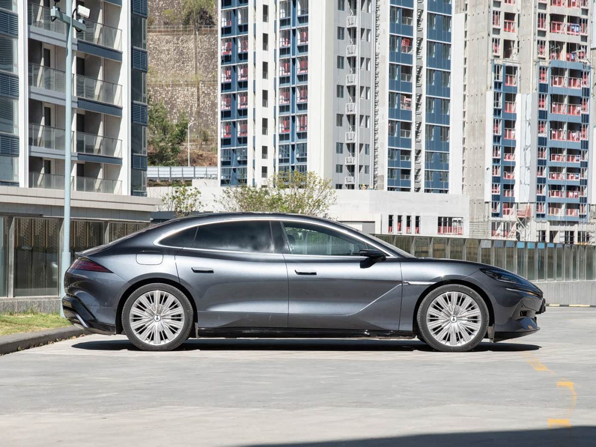 Denza Z9GT DM