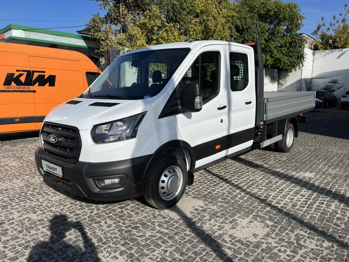 Ford Transit Double Chassis Cab Base 470E L4